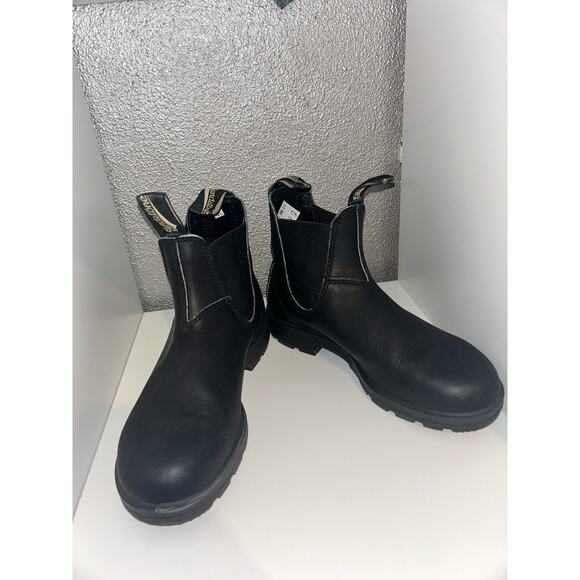 Blundstone Chelsea Edgy Emo Goth Preppy Black Unisex Boots 4.5  / 7.5 / 37.5 - Picture 1 of 9